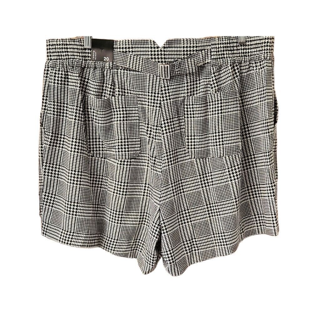 TORRID Black Georgette Ruffle Tank & Glen Plaid Crepe Short Set - Picture 12 of 16